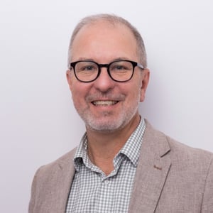 Peter Harris Headshot, CEO, Advantage Group International.